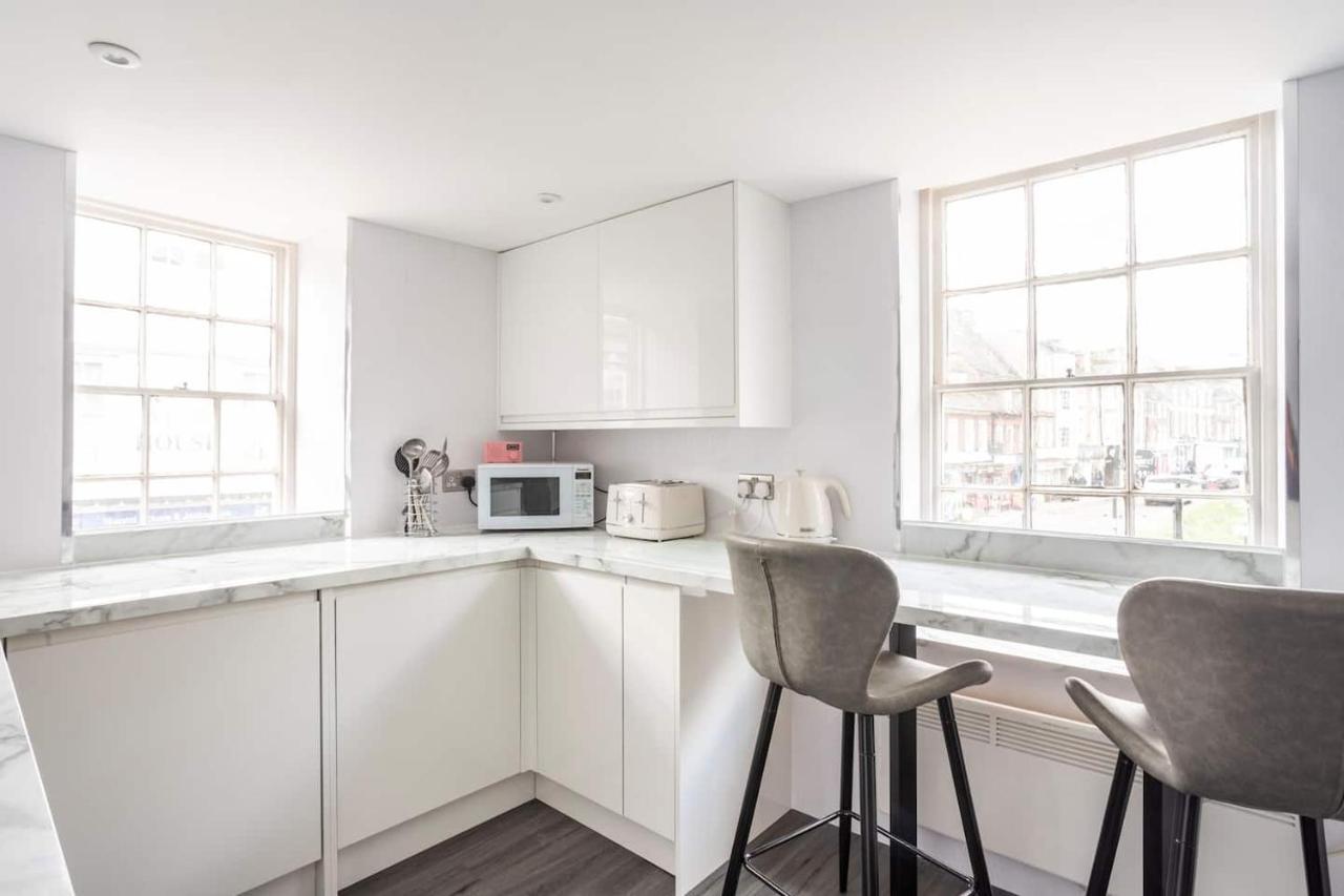 The Secret, Stylish & Spacious En Suite In Blandford Forum, Dorset エクステリア 写真