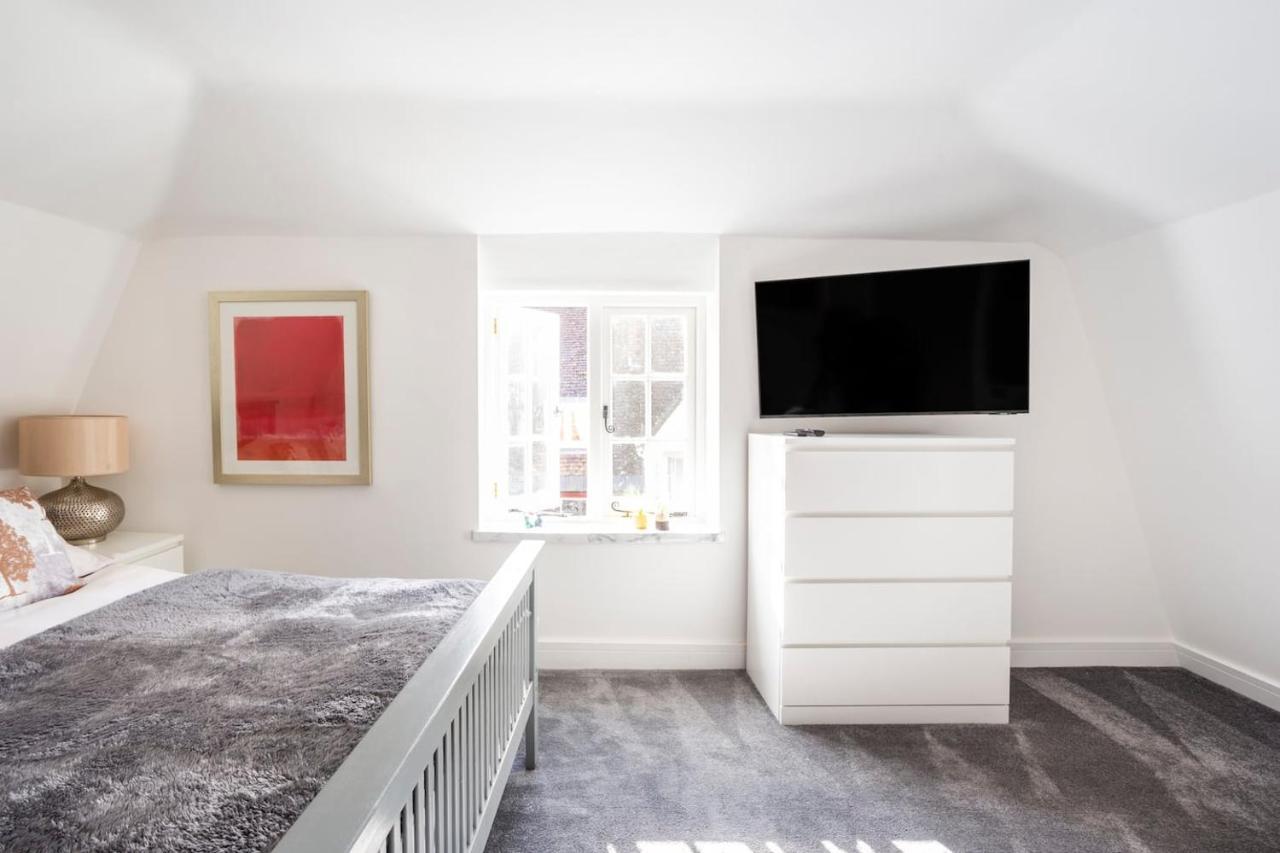 The Secret, Stylish & Spacious En Suite In Blandford Forum, Dorset エクステリア 写真